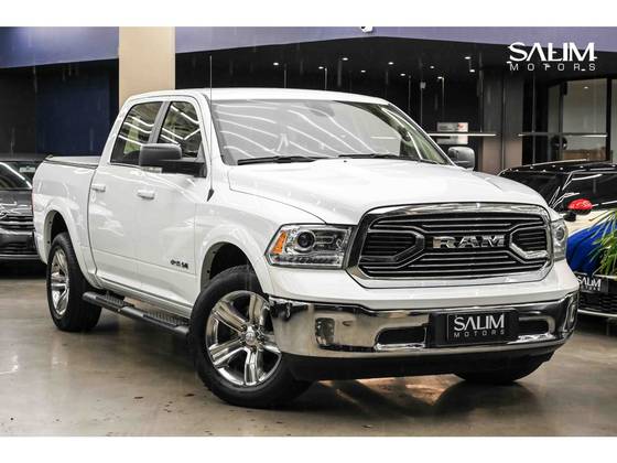 RAM CLASSIC 5.7 V8 GASOLINA LARAMIE CD 4X4 AUTOMÁTICO RAM CLASSIC 5.7 V8 GASOLINA LARAMIE CD 4X4 AUTOMÁTICO